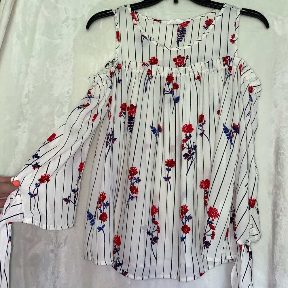 Cold shoulder tank top long sleeve